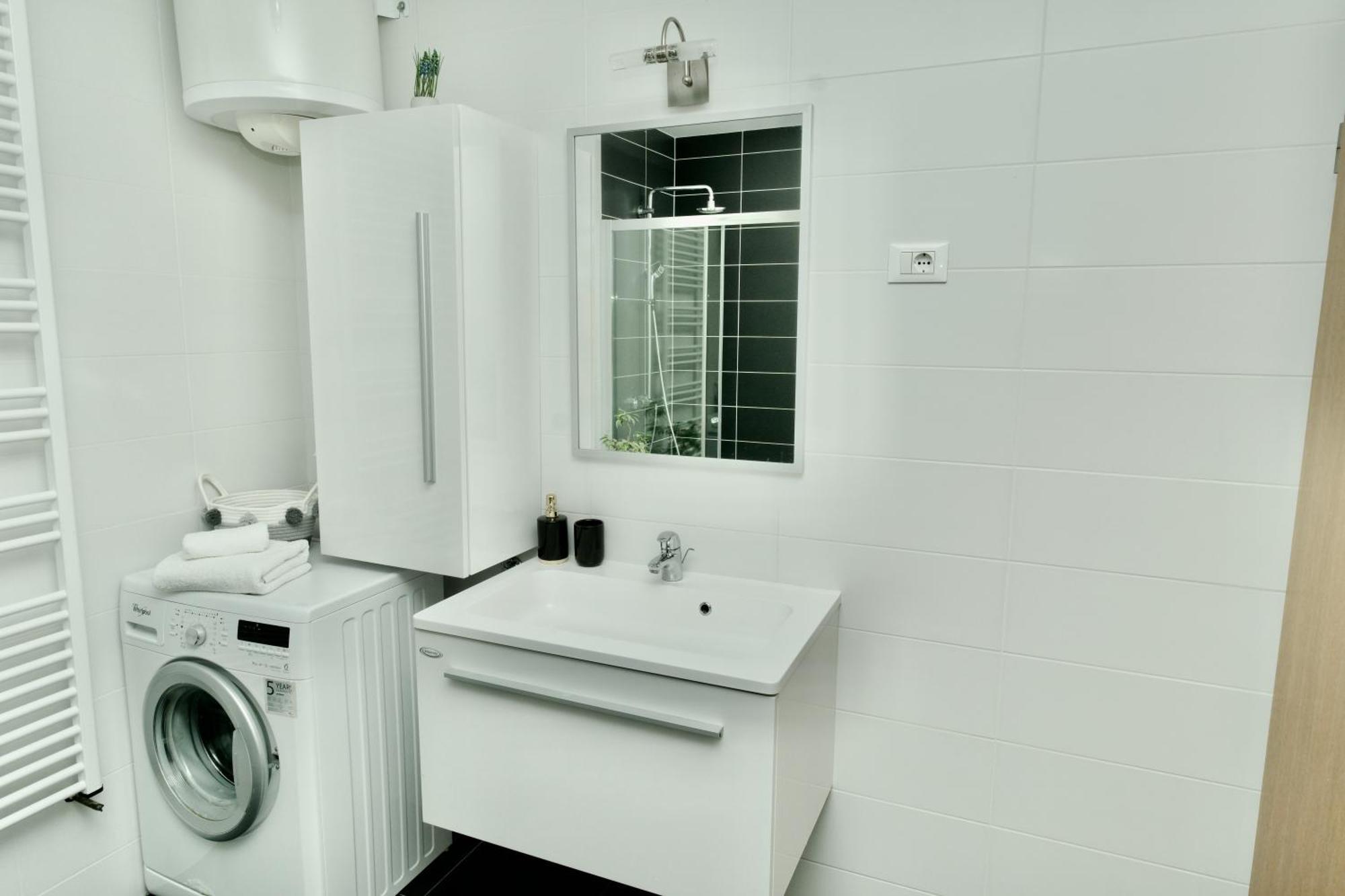 Apartment Lana Bristivica Εξωτερικό φωτογραφία